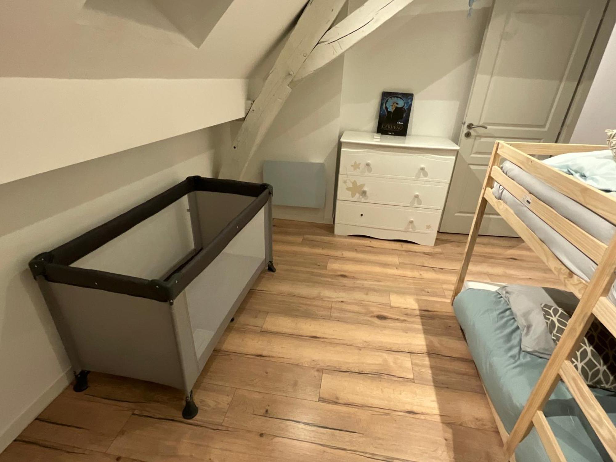 La Chambre Des Petits Voyageurs Sennecey-lès-Dijon Kültér fotó